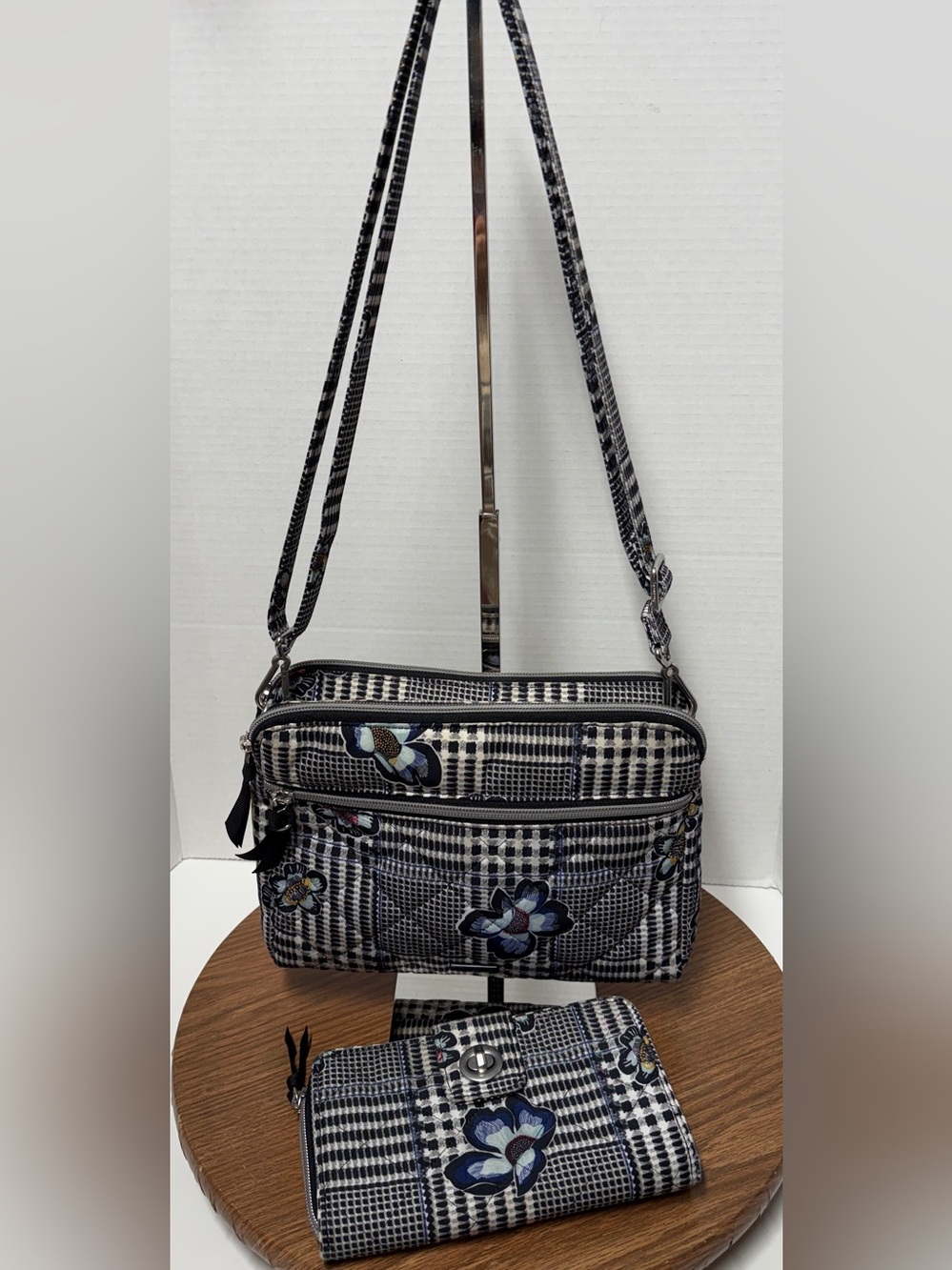 Vera Bradley Bedford Plaid Performance Twill RFID Triple Compartment w Wallet